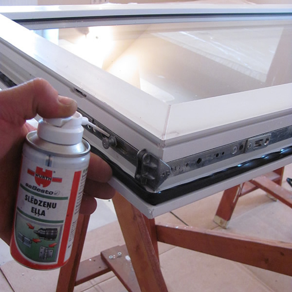 Lubrication of fittings